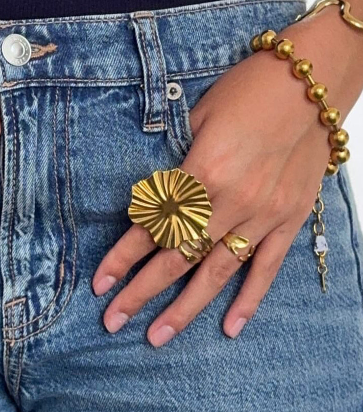 Anillo "LUCRECIA"