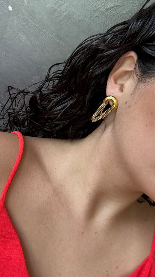Aretes “REBE” simple but cool